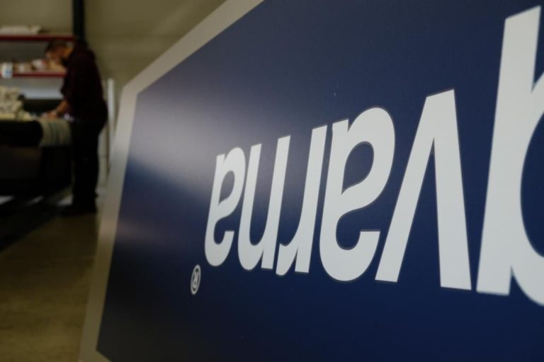 Fabrication Enseigne Husqvarna